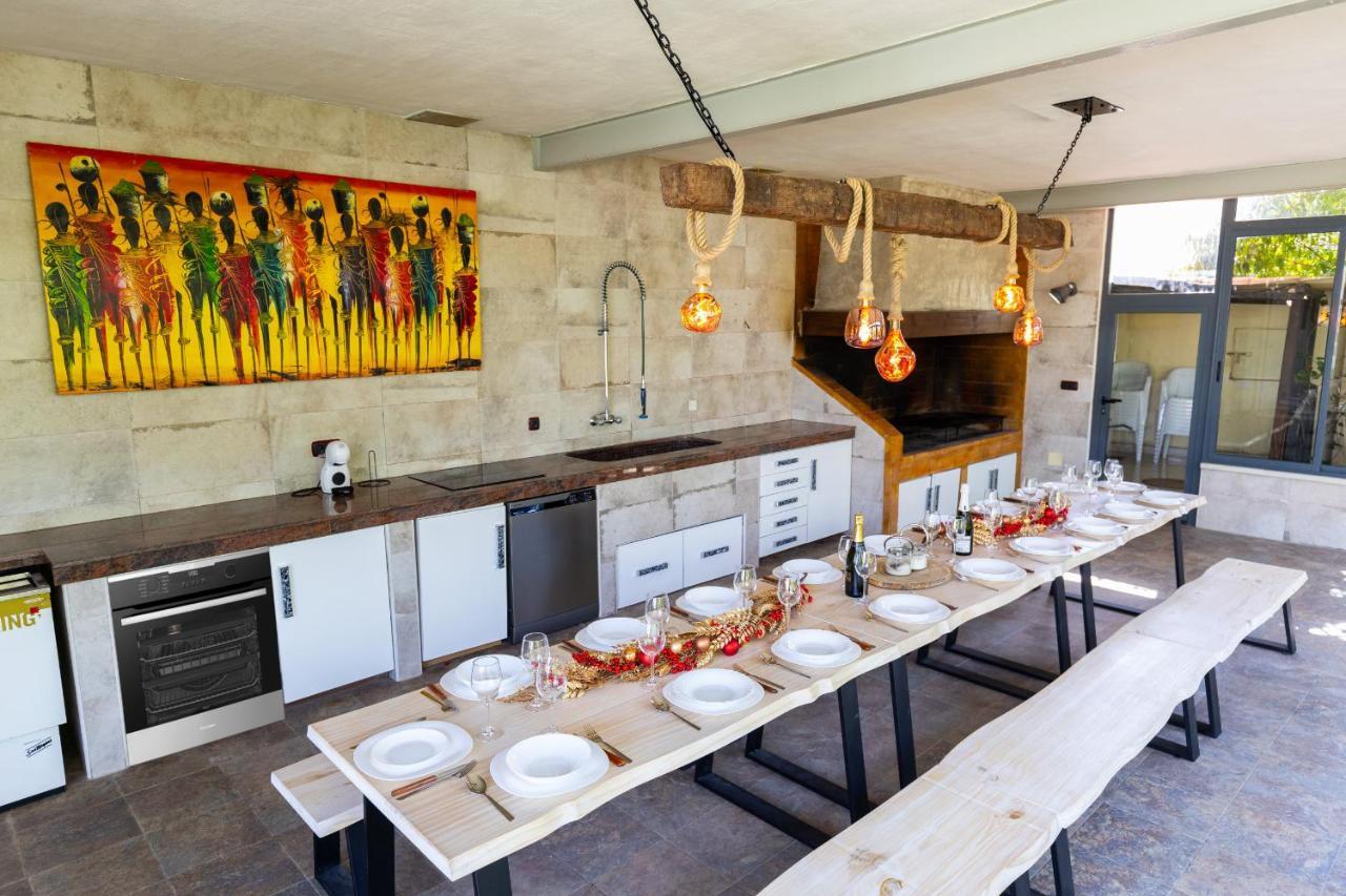 Waterwheel Villa By Fidalsa Almoradi Exterior photo
