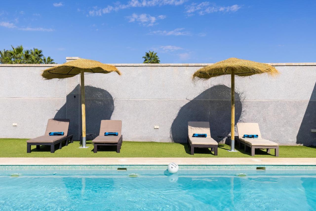 Waterwheel Villa By Fidalsa Almoradi Exterior photo