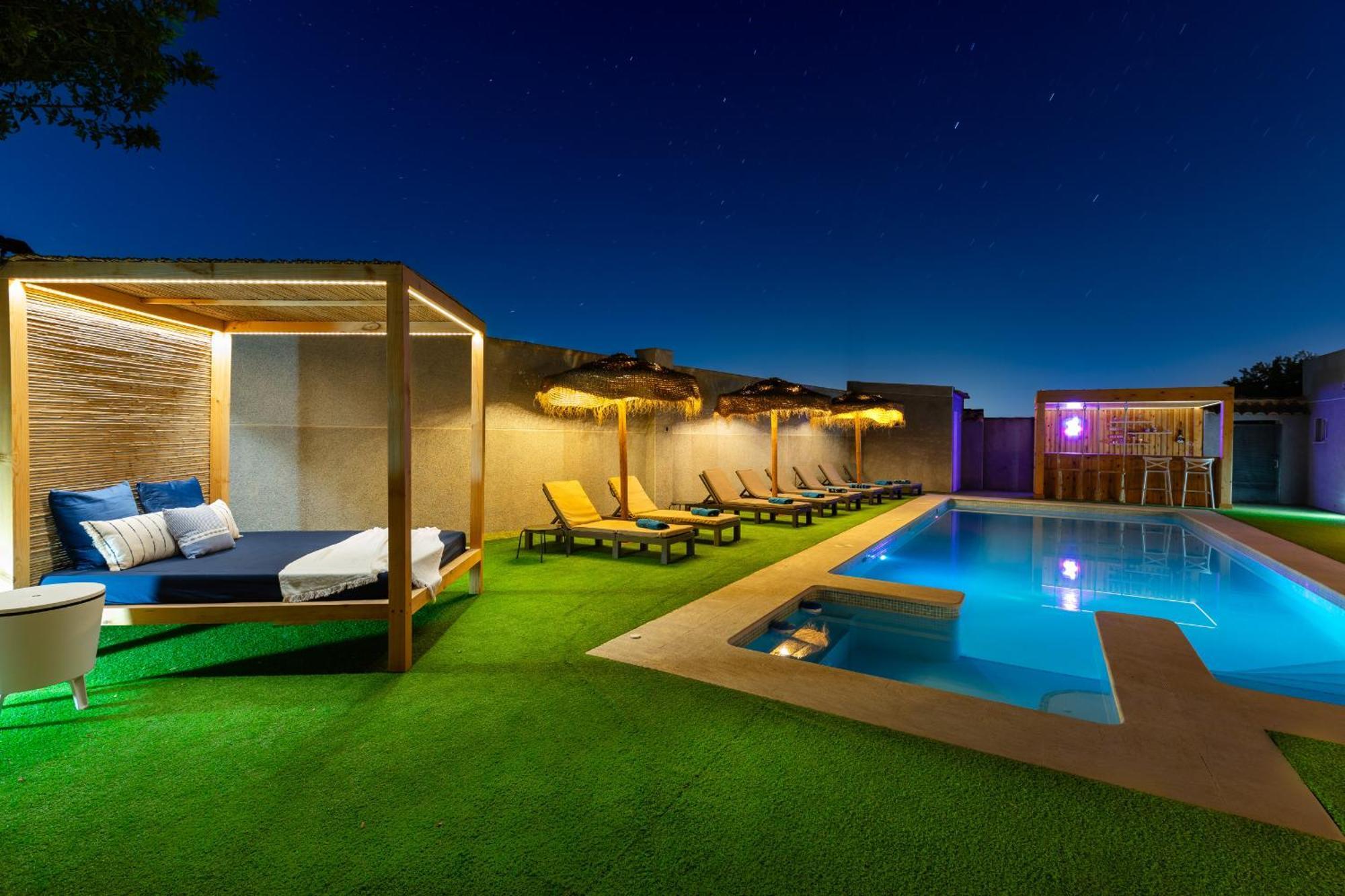 Waterwheel Villa By Fidalsa Almoradi Exterior photo